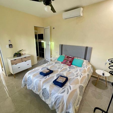 Isla Bonita - Isla Mujeres Centro Apartment Екстериор снимка
