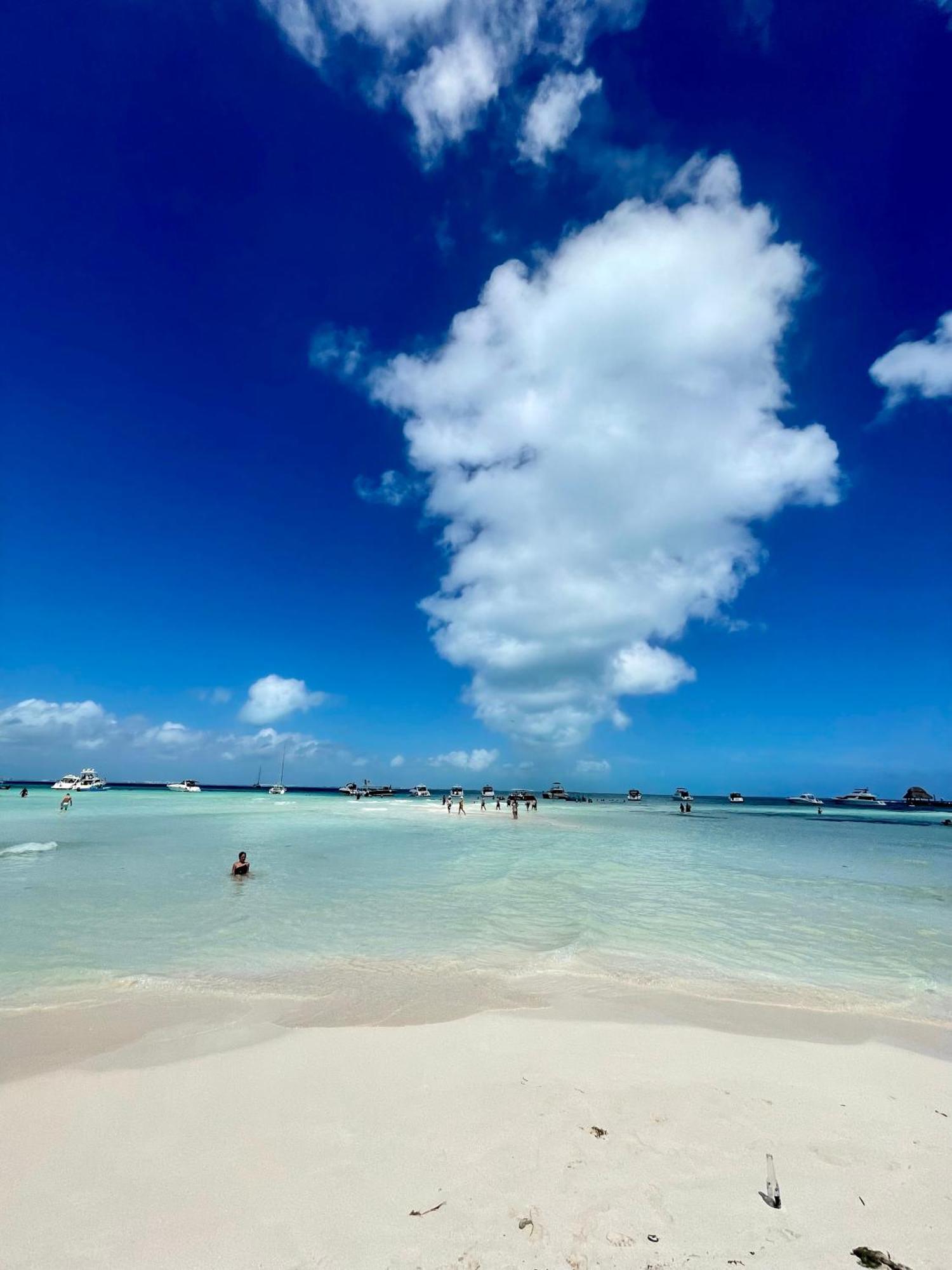 Isla Bonita - Isla Mujeres Centro Apartment Екстериор снимка